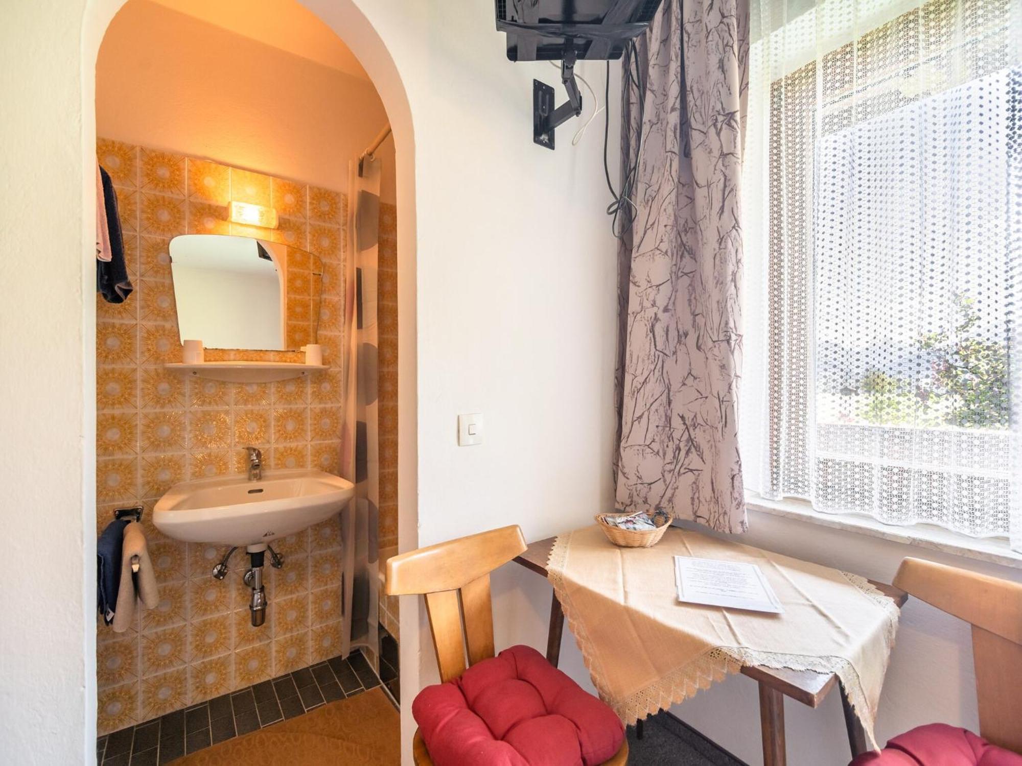 Contemporary Apartment In Maishofen Near Ski Area Eksteriør billede