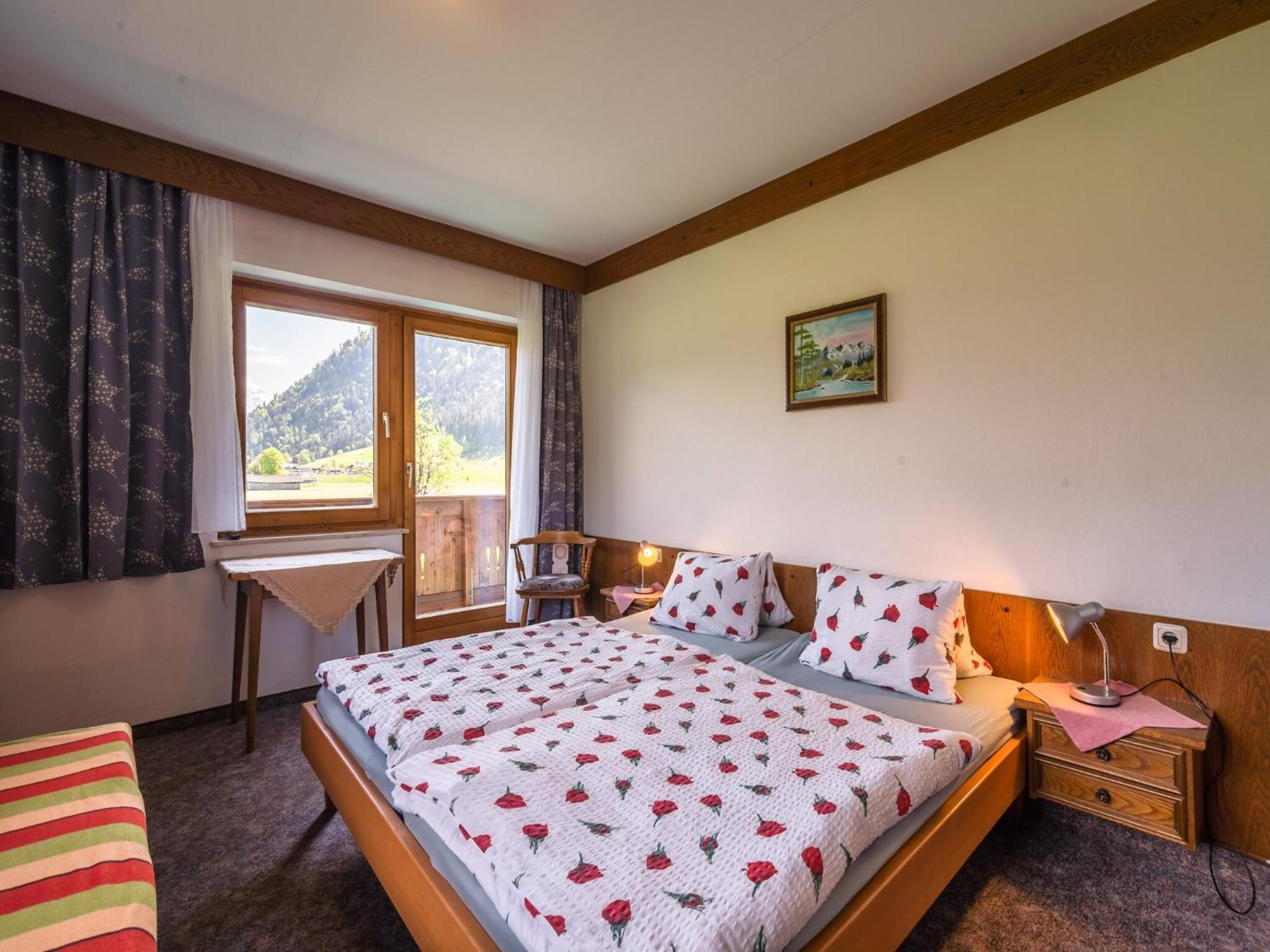 Contemporary Apartment In Maishofen Near Ski Area Eksteriør billede